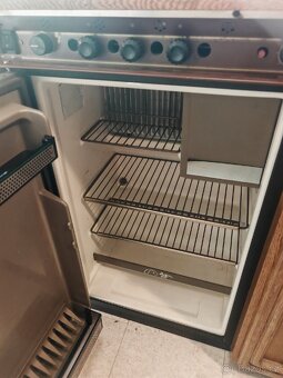 karavan Hobby 460T - 6