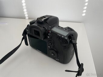Canon eos 7D Mark II - 6