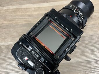 Mamiya RB 67 - 6
