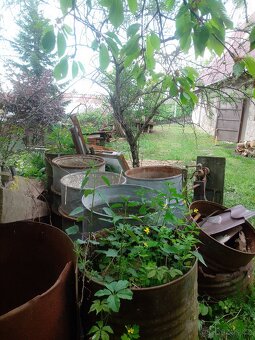 Hromada železa za odvoz - 6
