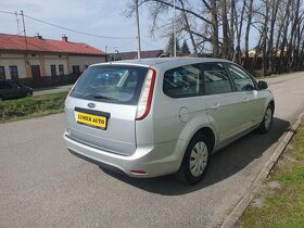 Ford Focus 1.6 TDCi kombi - 6