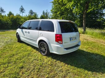 Dodge Grand Caravan 2016 R/T - 6