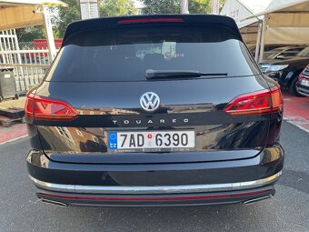 Prodám Volkswagen Touareg 3,0 TDI AT LED Matrix - 6