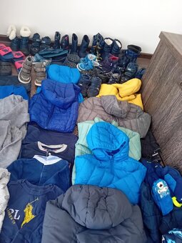 Zimní a přechodové oblečení pro chlapce - věk 2-4 roky - 6