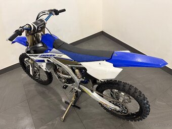 Yamaha yzf 250 - 6
