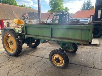 Traktor RS 09 - 6