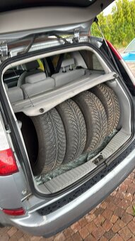 Prodám Ford C max 1.6 i - 6