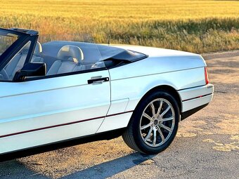1991 Cadillac Allante 4.5 V8 - 6