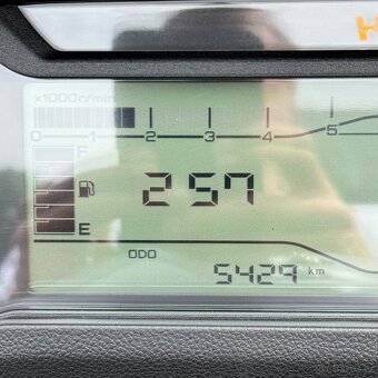 Yamaha Tricity 300 5429 KM 1.maj,TOP stav, Odpočet DPH - 6