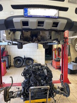 Mercedes ml w164 3.5i auto je USA verze - 6