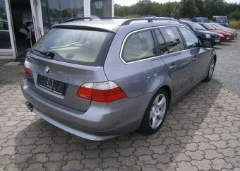 BMW Řada 5 530i 200kw,140000km,2x kola benzín automat 200 kw - 6