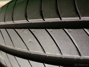 2ks zanovni letni 235/50/19  Michelin - 6