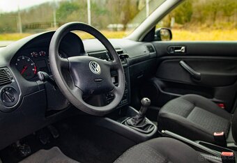 Volkswagen Golf 4 1.6 77kw - 6