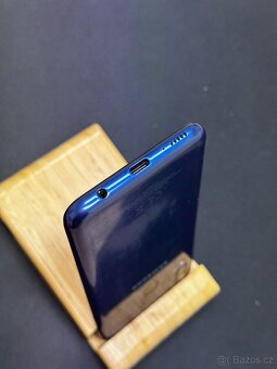 Samsung Galaxy A20e 32GB Modrý - 6