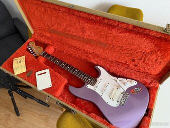 Fender Jeff Beck Stratocaster - 6