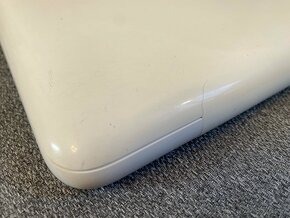 Apple Macbook White Late 2009 13” - 6