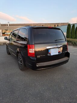 Chrysler grand voyager 2,8 CRD automat - 6