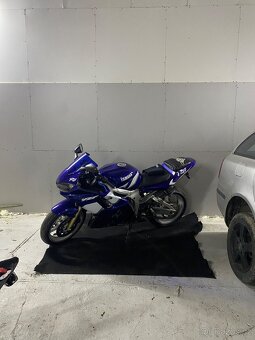 Yamaha R6 2002 - 6