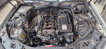 Mercedes Benz E 200 W211 kompress 1,8 120kw - 6