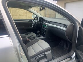 Škoda Superb kombi 2 4X4 1.8 TSI 118kW Bixenon - 6