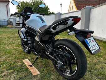 Kawasaki ER-6N 2012 - 6