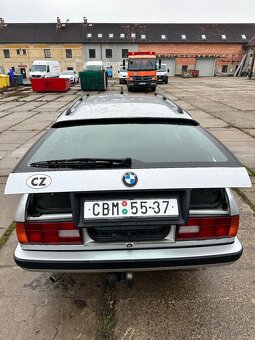 Bmw e30 318i - 6