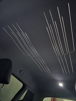 Prodám Peugeot 2008 (1,6 benzín, 88 kW) - velmi dobrý stav - 6