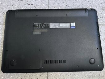 Asus X540M / Silver N5000 / 4GB RAM / 256GB SSD / 15.6" - 6