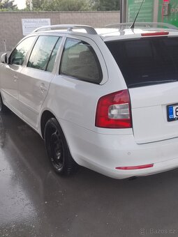 Octavia 1.6 TDI DSG - 6