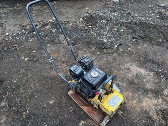 Bomag BVP 18/45 - jednosměrná vibrační deska - 6