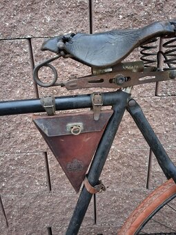 Historické bezmufnové kolo velký tác - 6