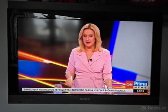 Prodám Sony Bravia KDL-32EX402 bez stojanu - 6