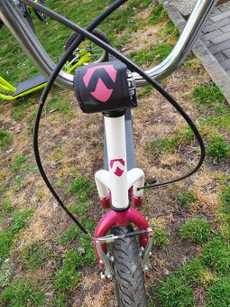 Koloběžka Arcore TWELVEMAX - 6