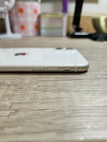 iPhone 11 bílý - 6