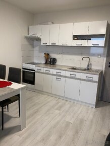 Pronájem bytu 1 KK s velkou lodžií. Nové město n Metují - 6