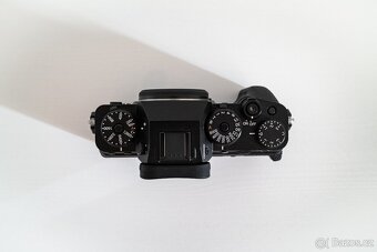 Fujifilm X-T4 + grip + 2 objektivy XF 18–55mm + Fujinon 23mm - 6