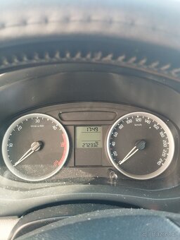 Prodám Škoda Roomster - 6