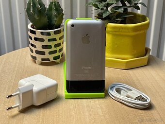iPhone 2g – sběratelský kousek pro fanoušky Apple - 6