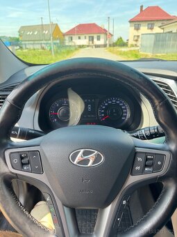 HYUNDAI i40 1.7 CRDi 104kW 2015 - 6