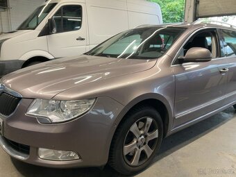 Škoda Superb II 2.0 Tdi DSG 125 KW ELEGANCE Kůže XENONY TOP - 6