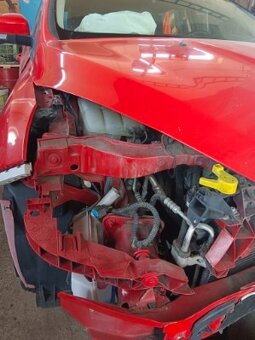 Prodam FORD FOCUS 2015 - 6