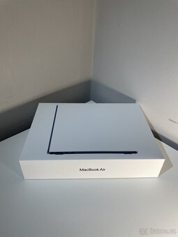 MacBook Air 13,6" M4 – nové kusy z iWantu, všechny barvy 🎨 - 6