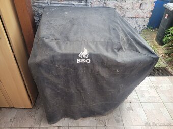 Zahradní plynový gril - 6