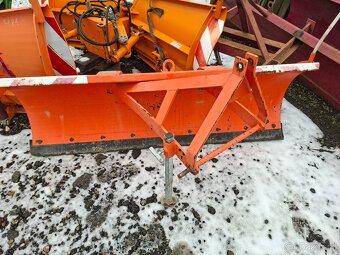 Sněhová radlice za menší traktor - 6