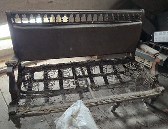 Sofa a dvě křesla k renovaci - 6