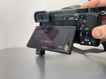 Bezzrcadlovka Sony A6400 + baterie - 6