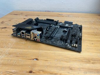 ASUS TUF GAMING B550-PLUS WIFI II Socket AM4 Funkční,Záruka - 6