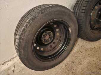 Prodám ocelové disky 5½Jx15 ET45 s letními pneu Michelin - 6