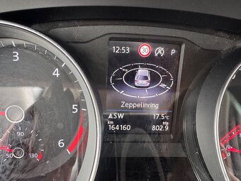 VW Passat B8 2.0TDI 140kW DSG 164tkm Matrix Keyless masáž - 6