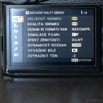 FUJIFILM X-PRO2 + příslušenství - 6